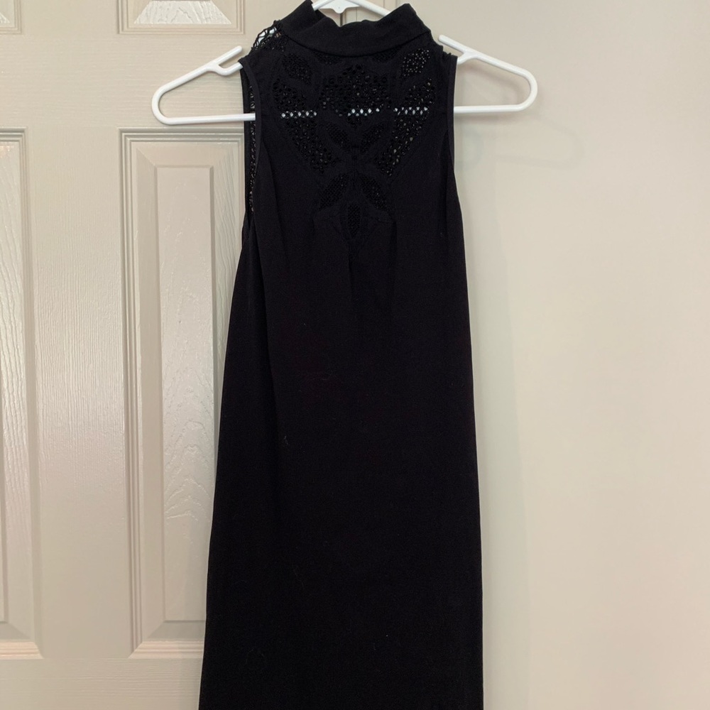 black bebe dress